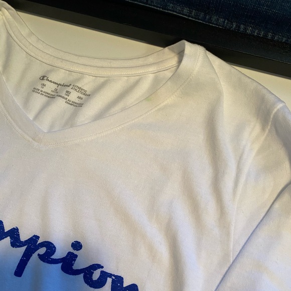 Champion plus size tee - Picture 2 of 2